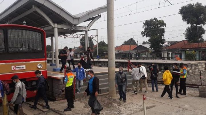 Anak Emak Station 1 anak emak station