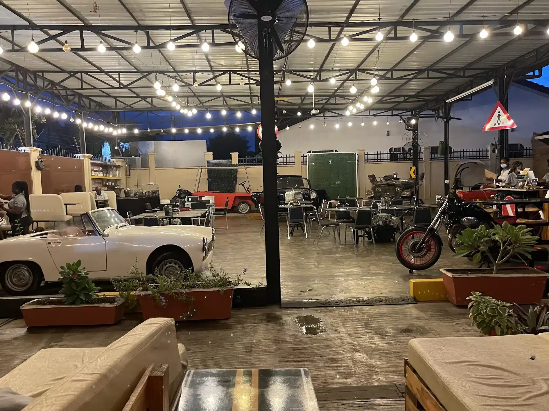 Food Garage 1 food garage