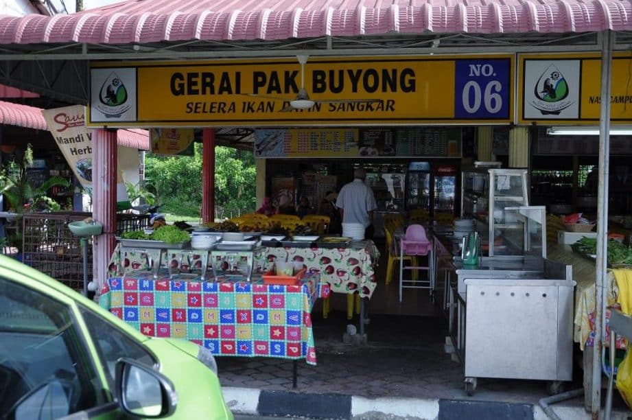 Gerai Makan Pak Buyong No 6 1 gerai makan pak buyong no 6