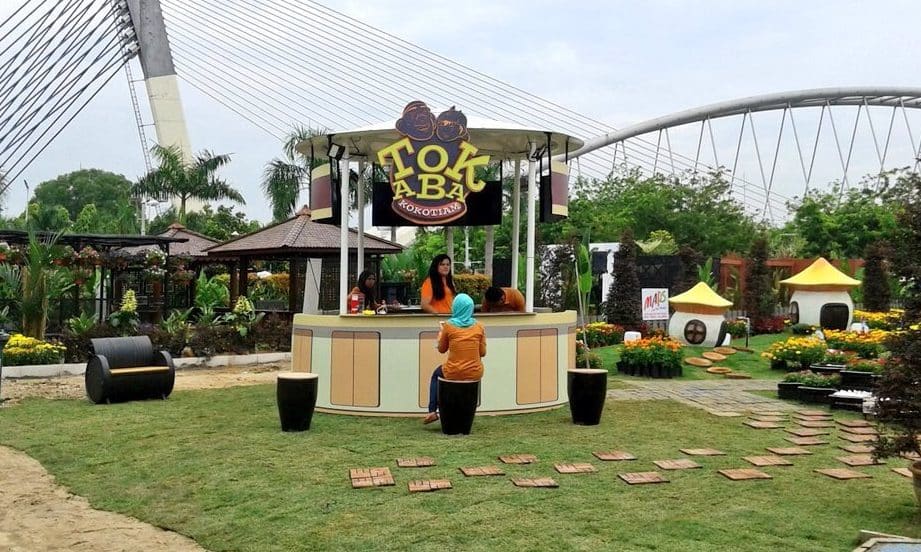 GERAI TOK ABAH 1 gerai tok abah