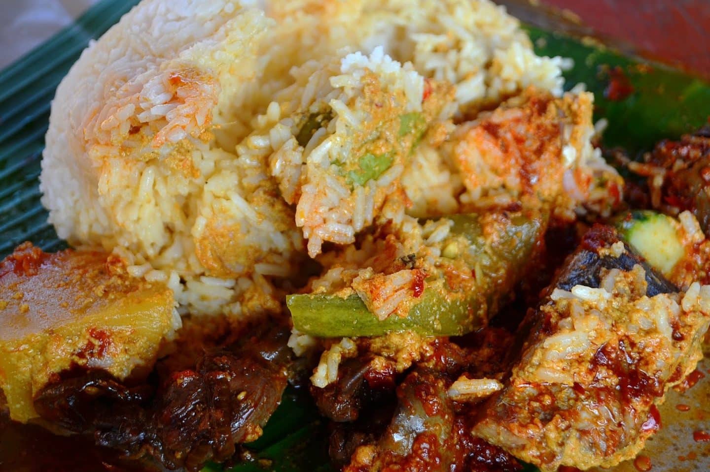 kak pah nasi berlauk