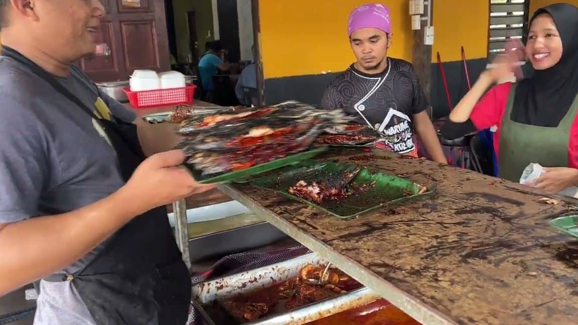Kedai Makan Kak Yah Ikan Bakar 1 kedai makan kak yah ikan bakar