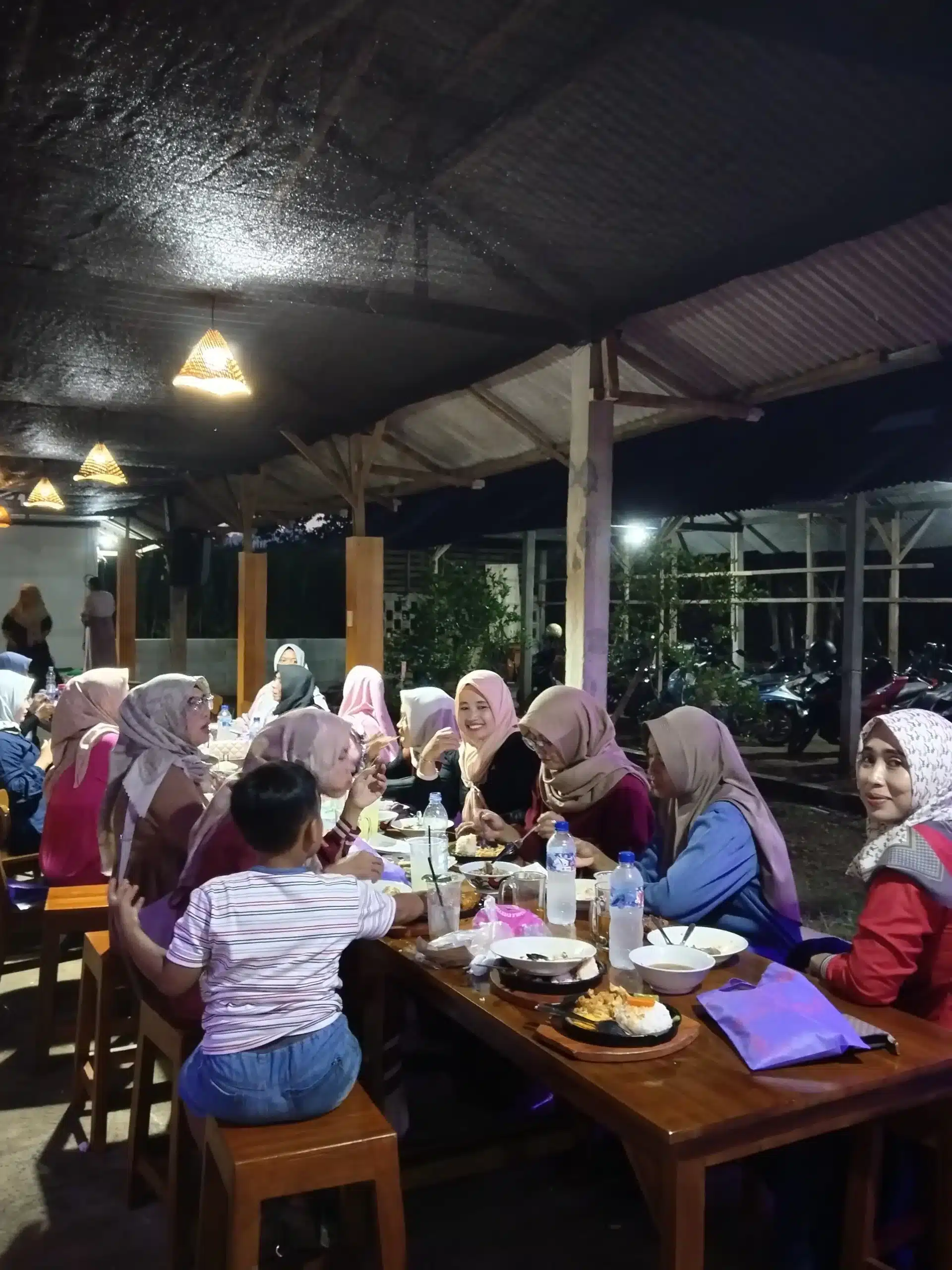 Kedai Makan Kampung Pak Mayong 1 kedai makan kampung pak mayong scaled