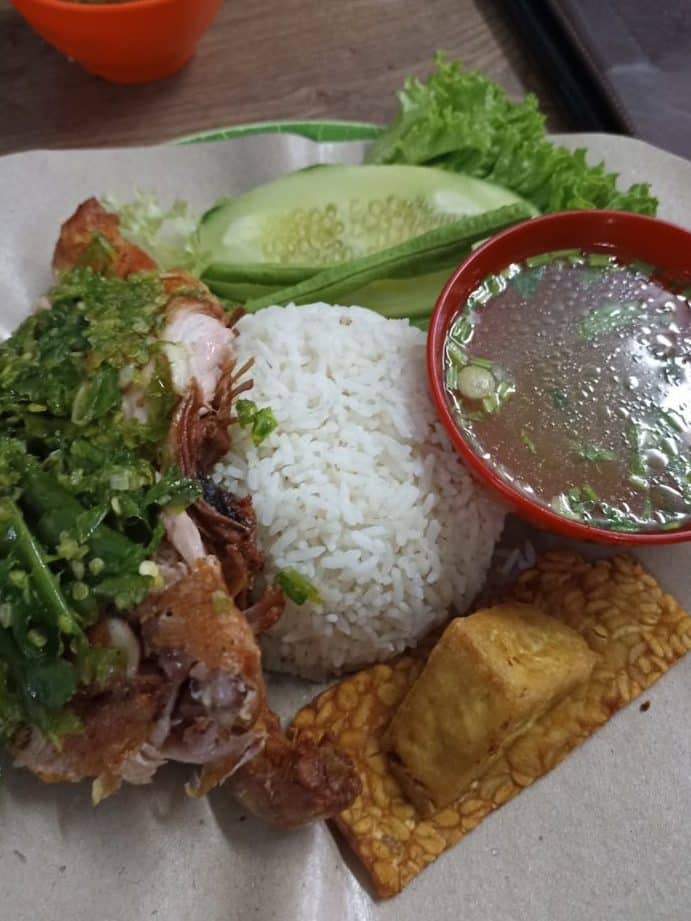 kedai makan nadhira