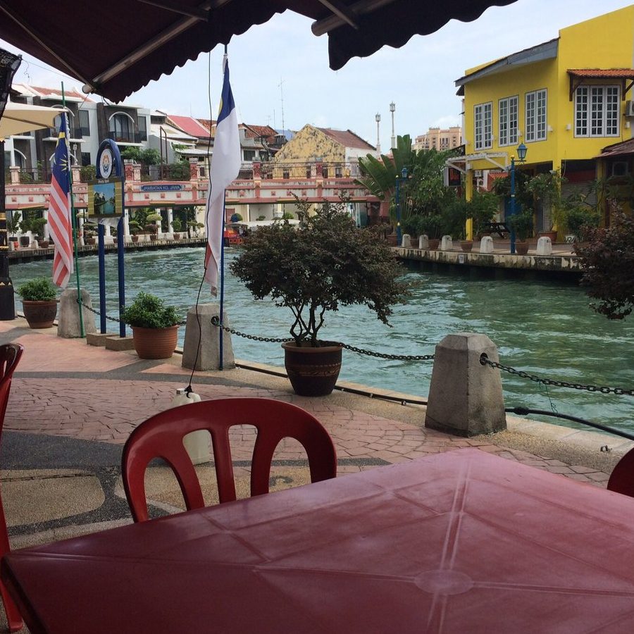 Kedai Makan Opie & Ilah Ayer Molek Darat Melaka 1 kedai makan opie ilah ayer molek darat melaka