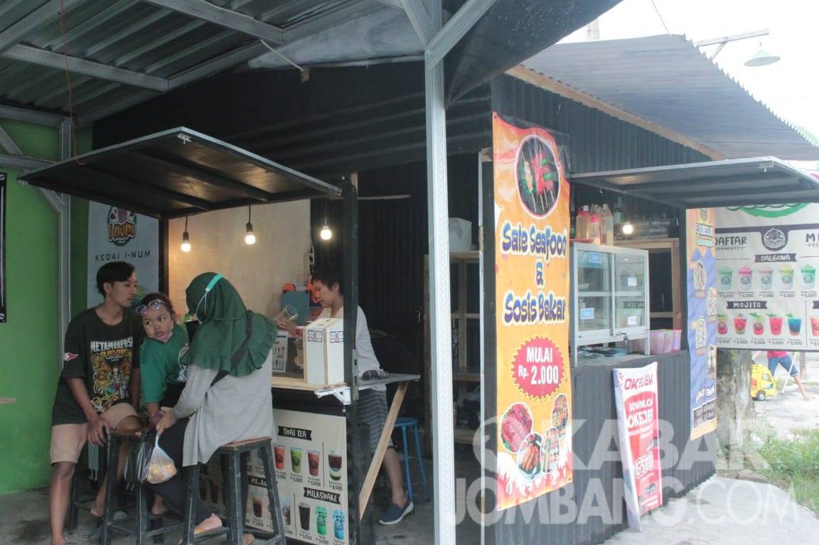 kedai makanan minuman sbb