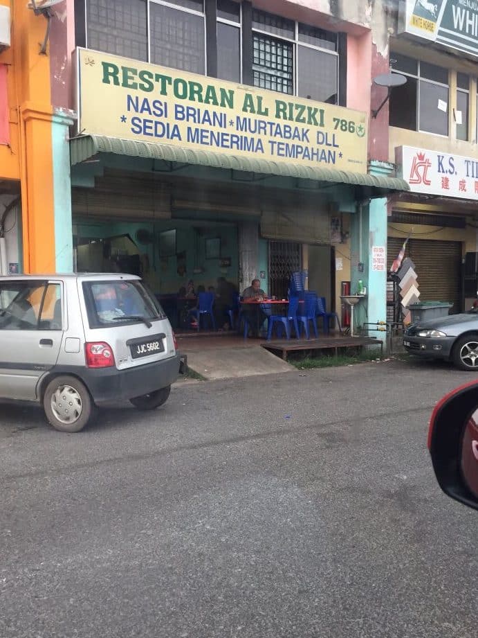 kedai nasi berani dan mertabak taman yayasan 1