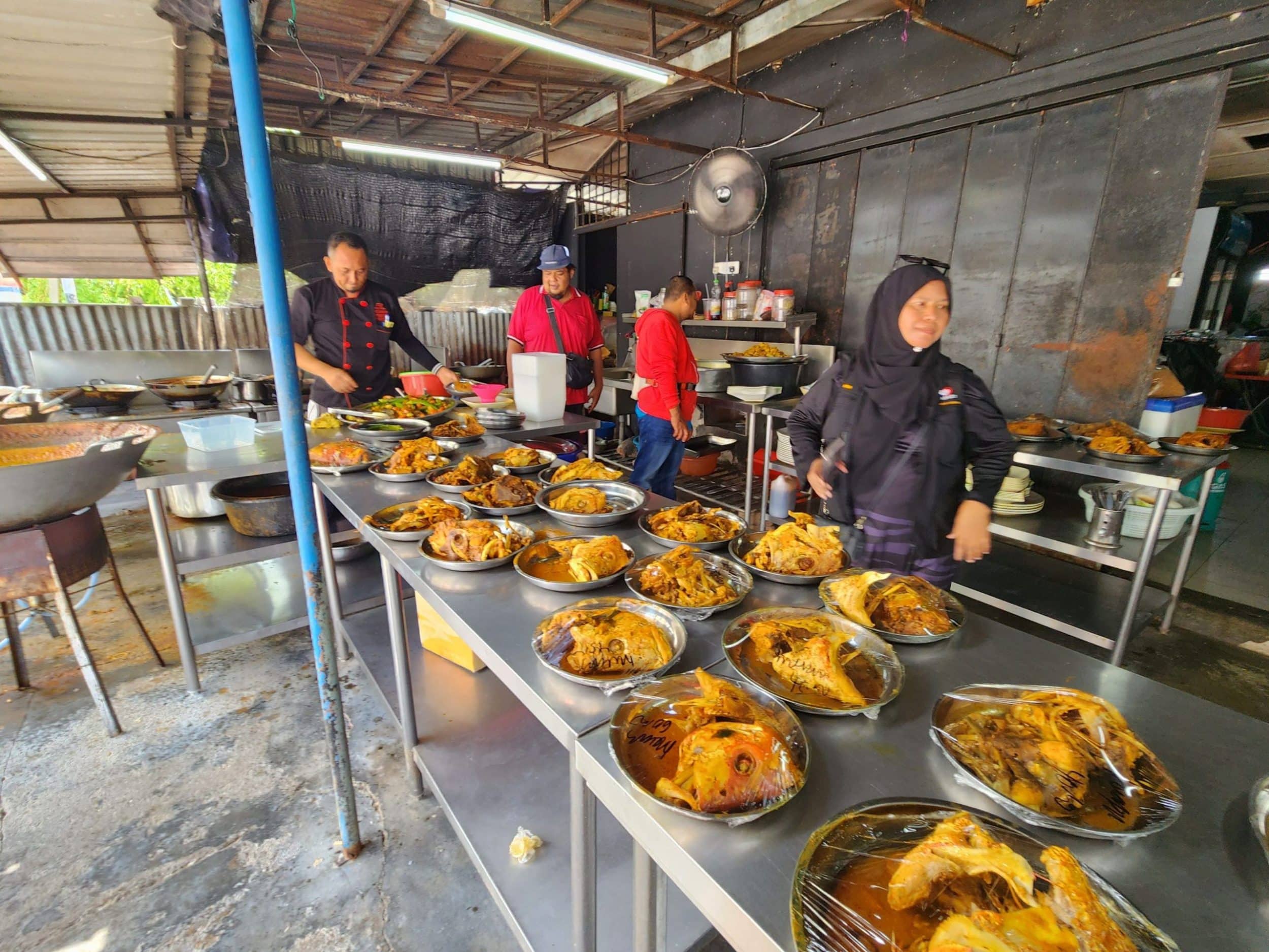kepala ikan pantai remis scaled