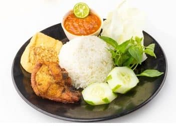 Lelatari Nasi Ayam 1 lelatari nasi ayam