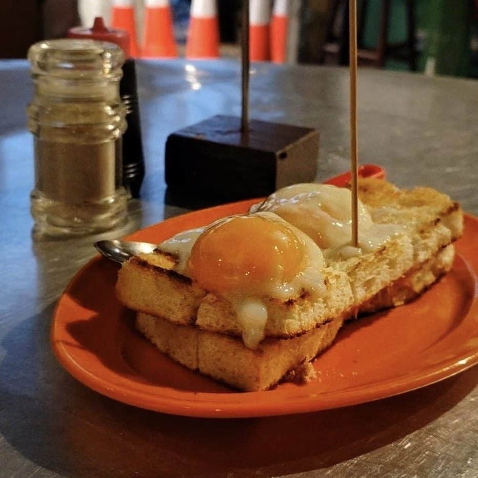 Makan Pagi Oleh Fizzy Cafe 1 makan pagi oleh fizzy cafe
