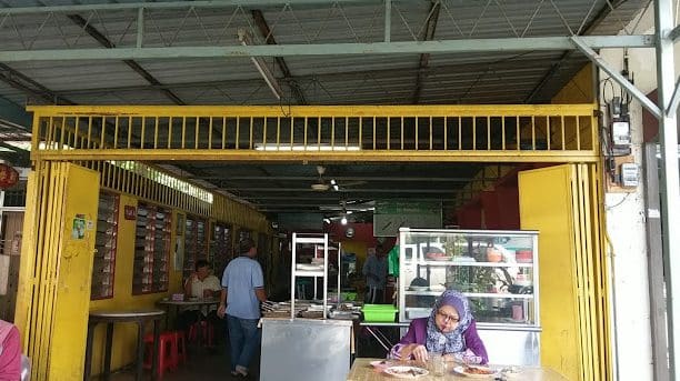 Nasi Lemak Kuning Pekan Lama Parit Buntar Perak 1 nasi lemak kuning pekan lama parit buntar perak