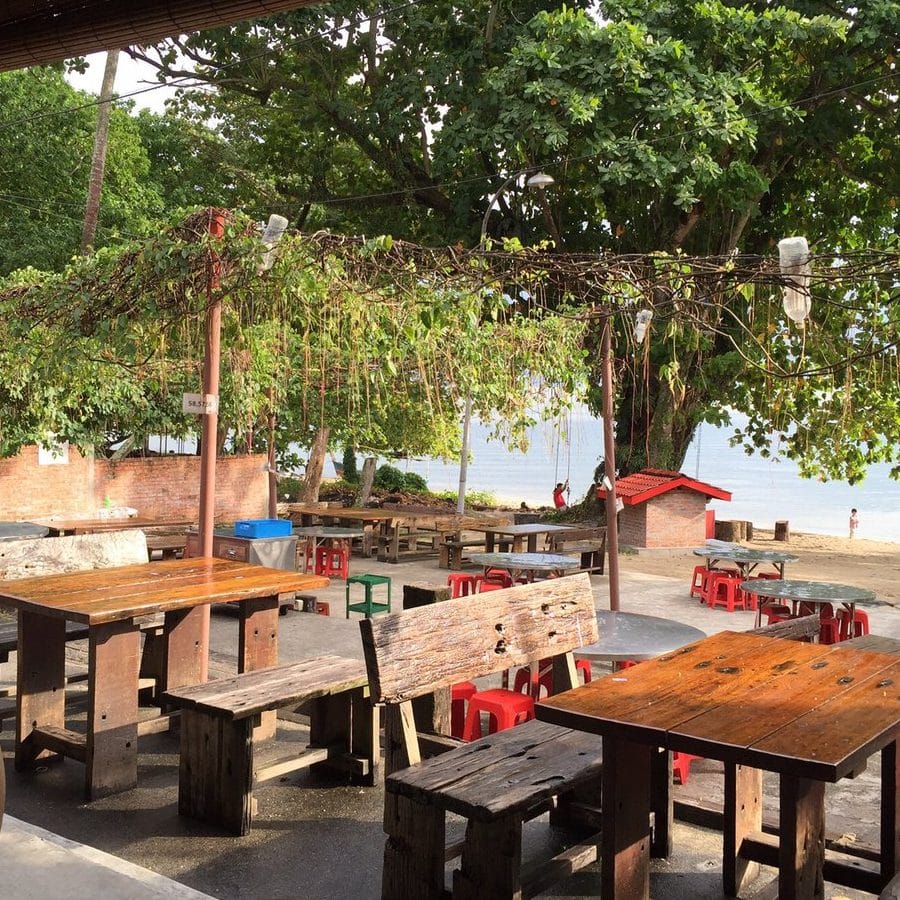 pantai remis seeyang restoran