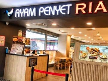 restoran ayam penyet ria