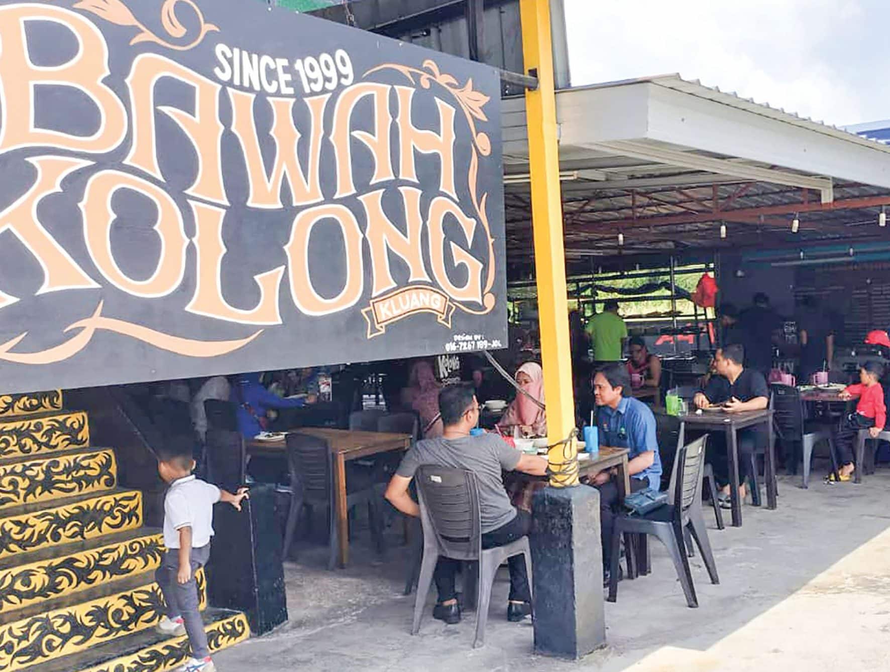 restoran bawah kolong