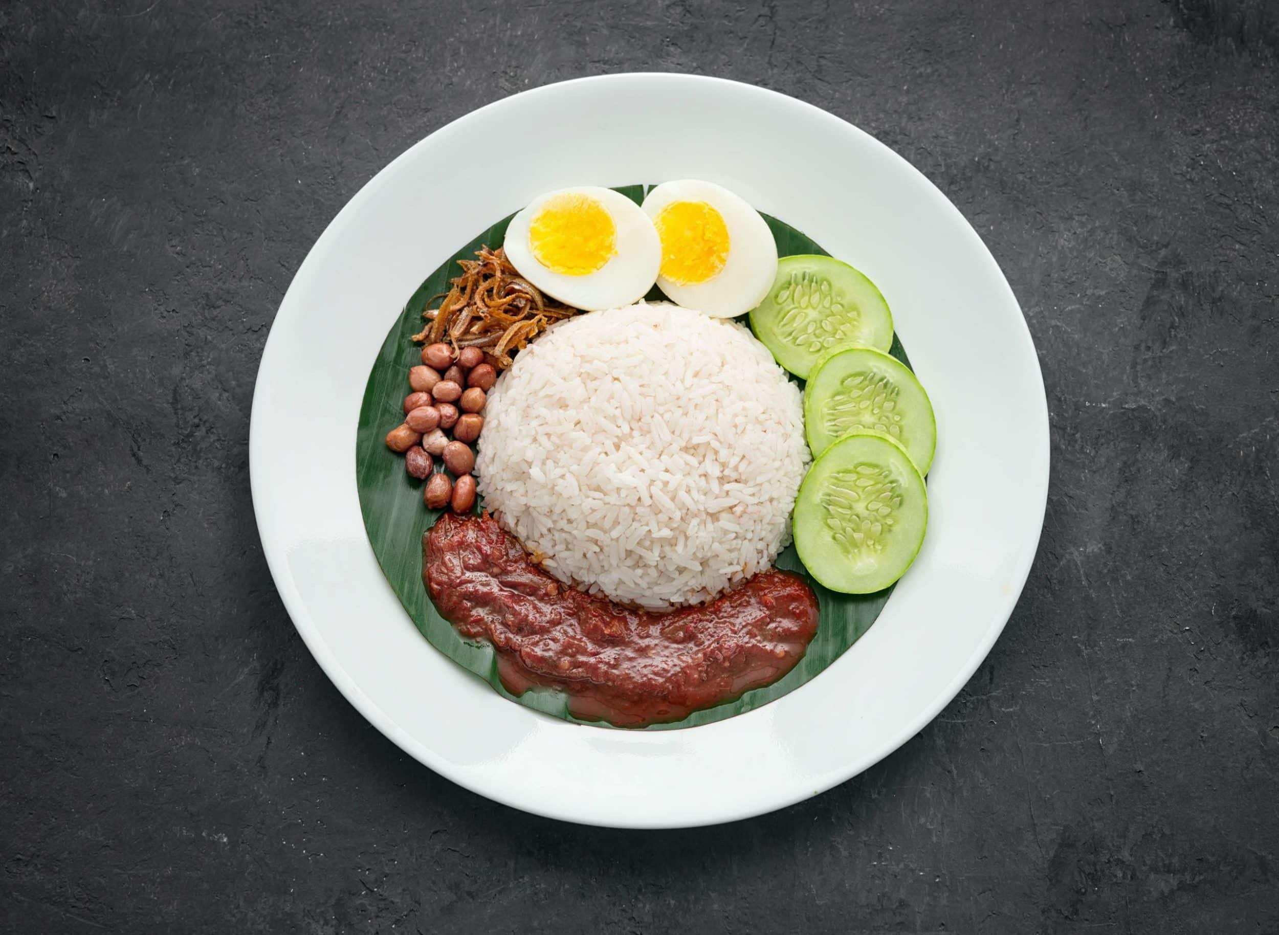 restoran dan katering mdm umie dekava scaled