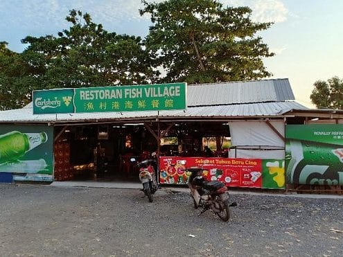 Restoran Fish Village 1 restoran fish village