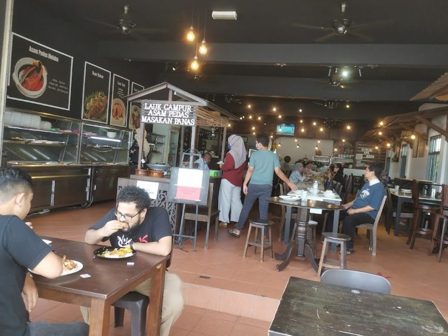 Restoran Nasi Berlauk Lot 32 1 restoran nasi berlauk lot 32