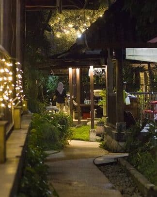 restoran sri dewi malam