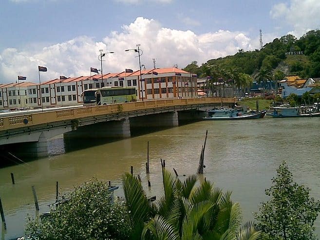 tepi sungai mersing