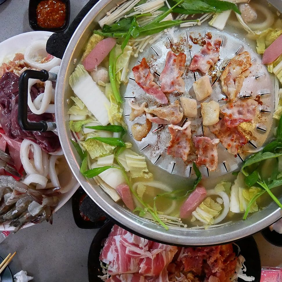thai steamboat