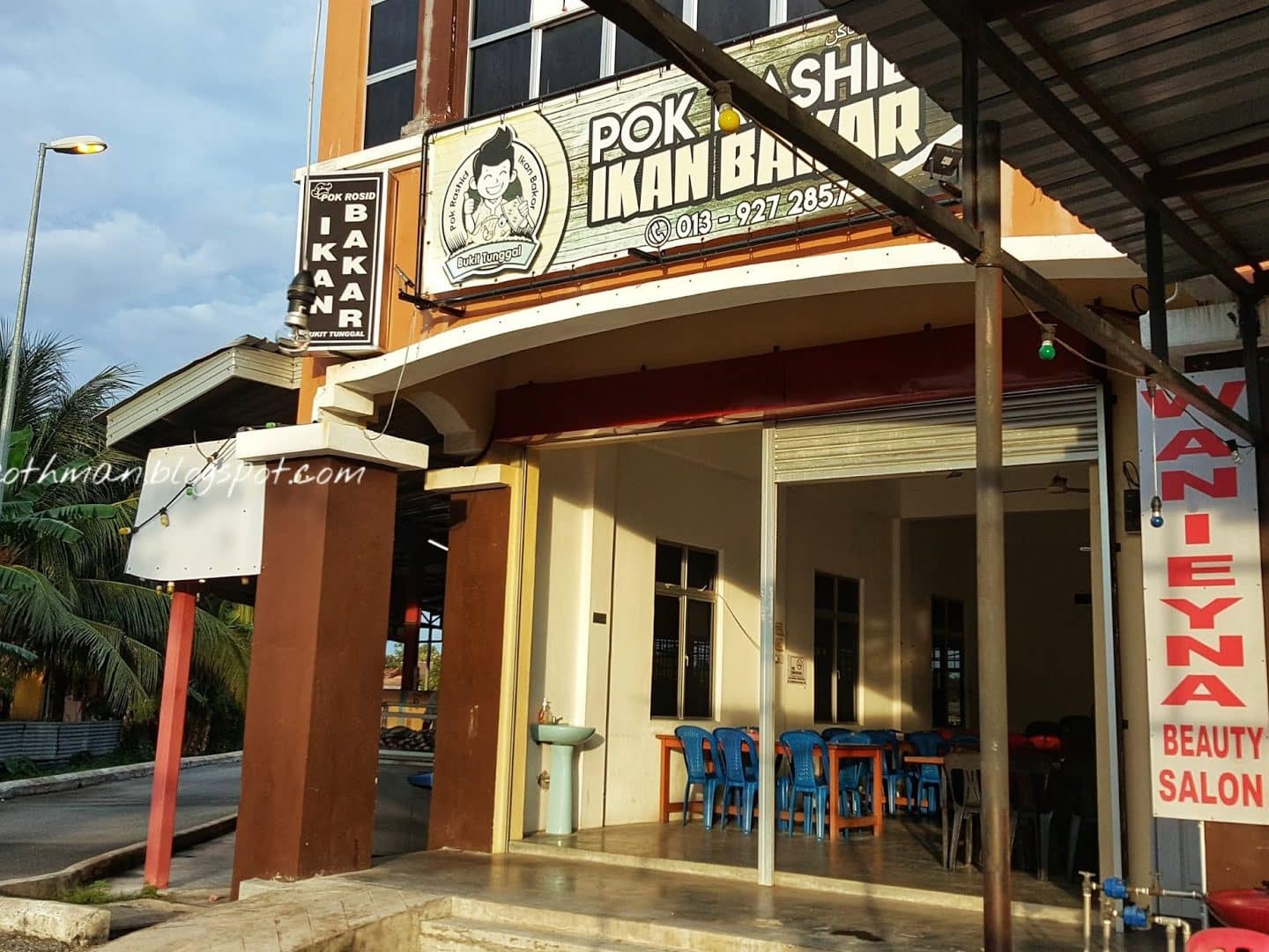 warung bukit tunggal